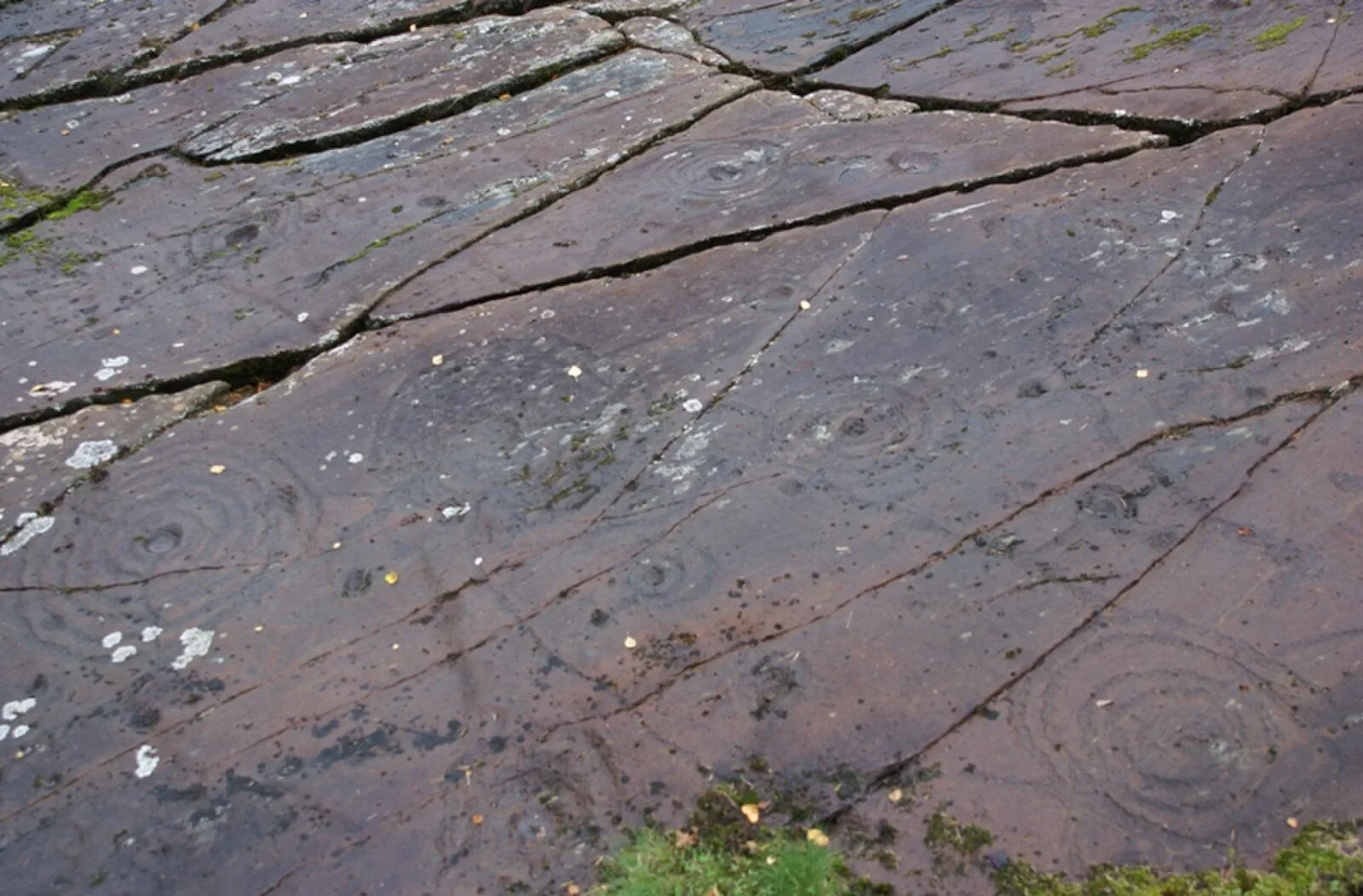 Cup and Ring marks, Kilmartin Glen